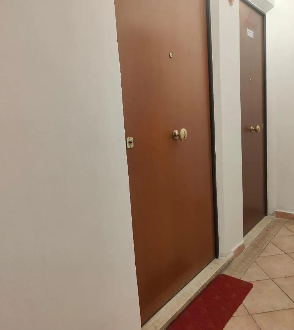 Red Nine - Stazione Tiburtina Apartment Rome Italy